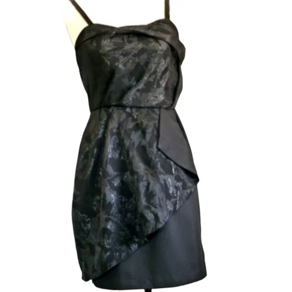 BCBG Generation Black Jacquard Cocktail Dress Size 4 - Picture 3 of 10